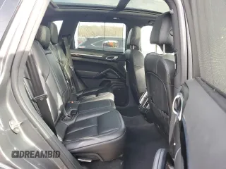 2017 Porsche Cayenne S z VIN WP1AB2A28HLA52849, wystawiony jako Copart lot #49186515 z przebiegiem 79 763 mil mil oraz Szkody całkowita. Historia ofert i sprzedaży dostępna na DreamBid. Obrazek 11.
