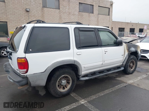 2000 Ford Explorer с VIN 1FMDU72X5YZA04203, выставлен на аукционе IAAI как лот 41250687 с пробегом 215 076 миль миль и . История ставок и продаж доступна на DreamBid. Изображение 4.