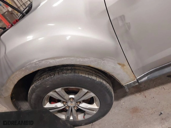 2015 Chevrolet Equinox LT with VIN 1GNFLFEK6FZ124493, listed as a IAAI auction lot 41744621 with 139,433 mi miles. Bid and sale history available at carsss.com. Image 6.