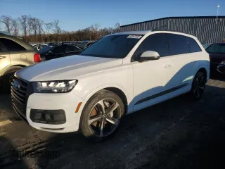 2019 Audi Q7 Prestige z VIN WA1VAAF79KD024042, wystawiony jako Copart lot #42947925 z przebiegiem Nie podano mil oraz Szkoda całkowita • Salvage title. Historia ofert i sprzedaży dostępna na DreamBid. Obrazek 1.