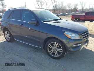 2015 Mercedes-Benz M ML 350 with VIN 4JGDA5HB6FA473949, listed as a IAAI auction lot 41779707 with 112,554 mi miles. Bid and sale history available at carsss.com. Image 1.