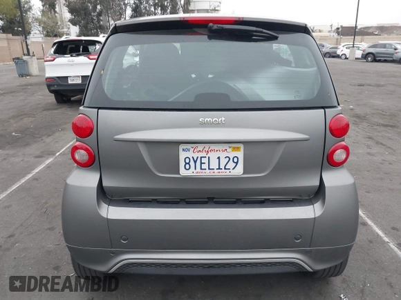 2015 Smart fortwo Passion with VIN WMEEJ3BA1FK787744, listed as a IAAI auction lot 42095001 with 43,370 mi miles and . Bid and sale history available at DreamBid. Image 13.
