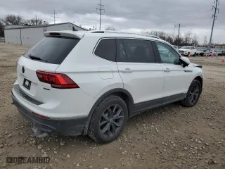 2024 Volkswagen Tiguan SE with VIN 3VVMB7AX5RM186579, listed as a Copart auction lot 49858415 with 4,239 mi miles and Salvage Title. Bid and sale history available at carsss.com. Image 3.