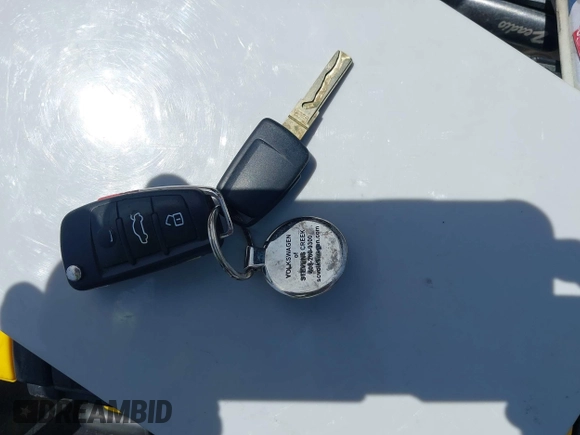 2012 Audi A3 Premium Plus z VIN WAUKFAFM0CA011051, wystawiony jako IAAI lot #42315135 z przebiegiem 136 597 mil mil oraz . Historia ofert i sprzedaży dostępna na DreamBid. Obrazek 11.