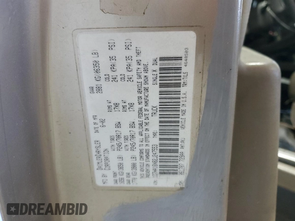 2002 Dodge 1500 z VIN 1D7HA16N82J247553, wystawiony jako Copart lot #49992765 z przebiegiem 192 774 mil mil oraz Szkoda całkowita • Salvage title. Historia ofert i sprzedaży dostępna na DreamBid. Obrazek 12.