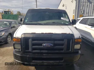 2008 Ford Econoline Cargo Commercial with VIN 1FTNE24L38DB49627, listed as a Copart auction lot 77435274 with 227,954 mi miles and Salvage Title. Bid and sale history available at DreamBid. Image 5.