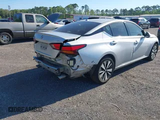 2019 Nissan Altima 2.5 SL with VIN 1N4BL4EV8KC173414, listed as a IAAI auction lot 42044852 with 93,044 mi miles. Bid and sale history available at carsss.com. Image 4.
