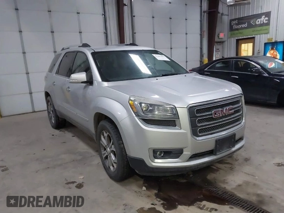 2013 GMC Acadia SLT with VIN 1GKKVRKD0DJ183547, listed as a IAAI auction lot 41003493 with 146,069 mi miles. Bid and sale history available at carsss.com. Image 1.