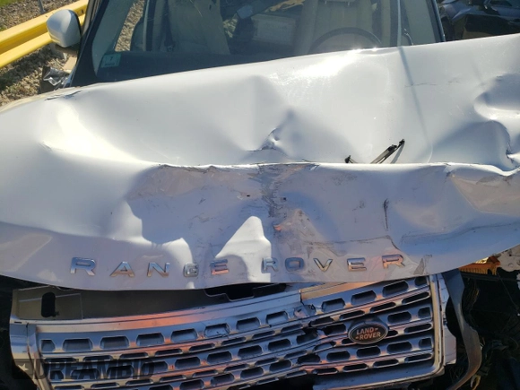 2015 Land Rover Range Rover HSE with VIN SALGS2VF3FA232623, listed as a Copart auction lot 36095313 with Not provided miles and Salvage title. Bid and sale history available at DreamBid. Image 12.