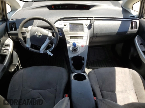 2015 Toyota Prius Four with VIN JTDKN3DU1F1977532, listed as a Copart auction lot 57658505 with 261,964 mi miles and Salvage title. Bid and sale history available at DreamBid. Image 8.