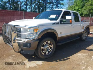 2015 Ford F-250 Lariat z VIN 1FT7W2BT9FEC69657, wystawiony jako IAAI lot #42213915 z przebiegiem 148 839 mil mil oraz . Historia ofert i sprzedaży dostępna na DreamBid. Obrazek 2.