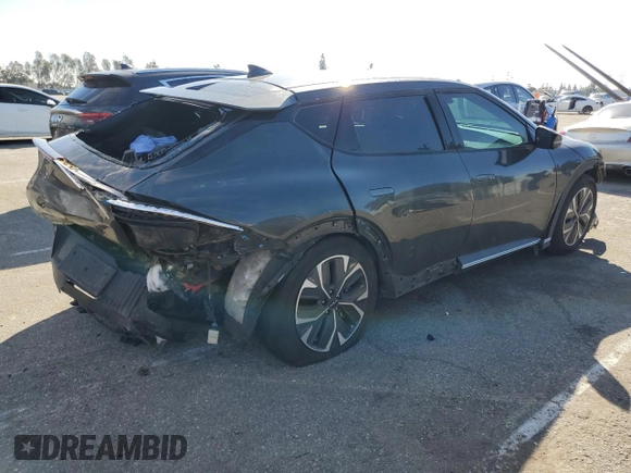 2022 Kia EV6 Light with VIN KNDC34LB6N5049769, listed as a Copart auction lot 45761245 with 153,430 mi miles and Salvage Title. Bid and sale history available at carsss.com. Image 3.