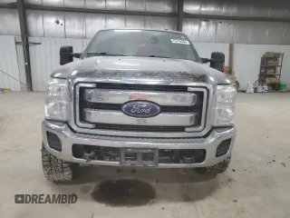 2014 Ford F-350 Platinum with VIN 1FT7W3BT5EEB29237, listed as a Copart auction lot 75745264 with 284,112 mi miles and Salvage title. Bid and sale history available at DreamBid. Image 5.