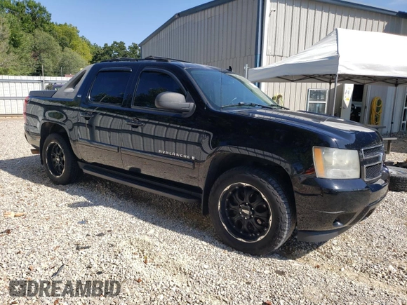 2007 Chevrolet Avalanche LT w/3LT with VIN 3GNFK12307G166470, listed as a Copart auction lot 70095914 with 216,974 mi miles and Salvage Title. Bid and sale history available at carsss.com. Image 4.