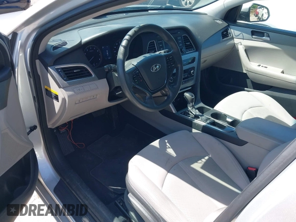 2015 Hyundai Sonata SE with VIN 5NPE24AF9FH041944, listed as a IAAI auction lot 42107263 with 158,270 mi miles and . Bid and sale history available at DreamBid. Image 12.