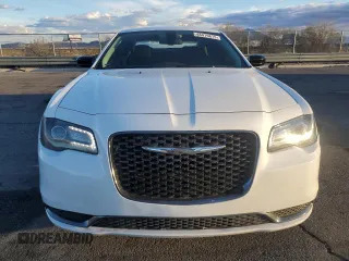 2019 Chrysler 300 Touring with VIN 2C3CCAAG6KH755579, listed as a Copart auction lot 48419815 with 143,438 mi miles and Salvage Title. Bid and sale history available at carsss.com. Image 5.