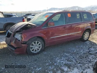 2014 Chrysler Town & Country Touring with VIN 2C4RC1BG0ER307003, listed as a Copart auction lot 44951475 with 135,245 mi miles and Salvage Title. Bid and sale history available at carsss.com. Image 1.