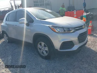 2020 Chevrolet Trax LS with VIN 3GNCJKSB8LL313882, listed as a IAAI auction lot 42030112 with 34,072 mi miles and . Bid and sale history available at DreamBid. Image 1.