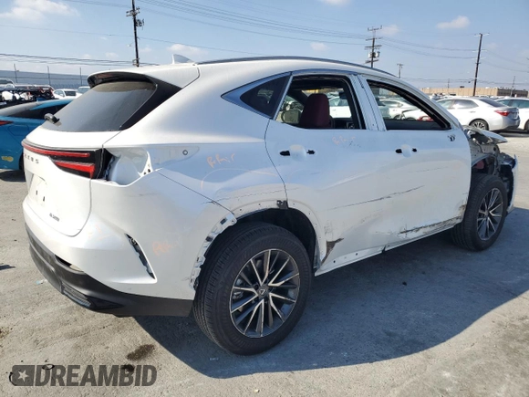2024 Lexus NX 250 with VIN JTJADCAZXR5016226, listed as a Copart auction lot 43197805 with 17,640 mi miles and Salvage title. Bid and sale history available at DreamBid. Image 3.
