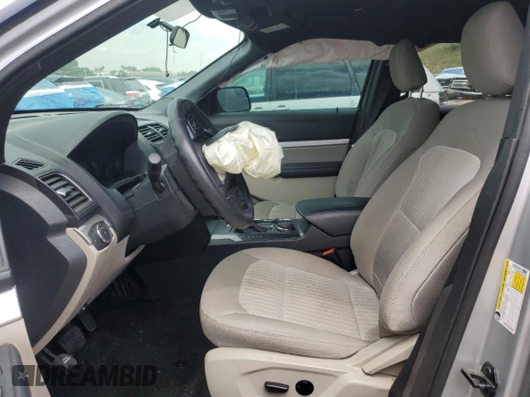 2019 Ford Explorer с VIN 1FM5K8B81KGA19096, выставлен на аукционе Copart как лот 59513615 с пробегом 88 406 миль миль и Списание • Salvage title. История ставок и продаж доступна на DreamBid. Изображение 7.