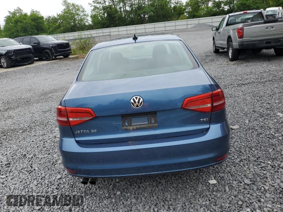 2015 Volkswagen Jetta SE with VIN 3VWD17AJ5FM326779, listed as a Copart auction lot 61359505 with 110,157 mi miles and Salvage title. Bid and sale history available at DreamBid. Image 6.