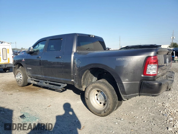 2022 Ram 3500 Big Horn with VIN 3C63RRLLXNG401806, listed as a Copart auction lot 88672165 with 24,549 mi miles and Non Repairable. Bid and sale history available at carsss.com. Image 2.