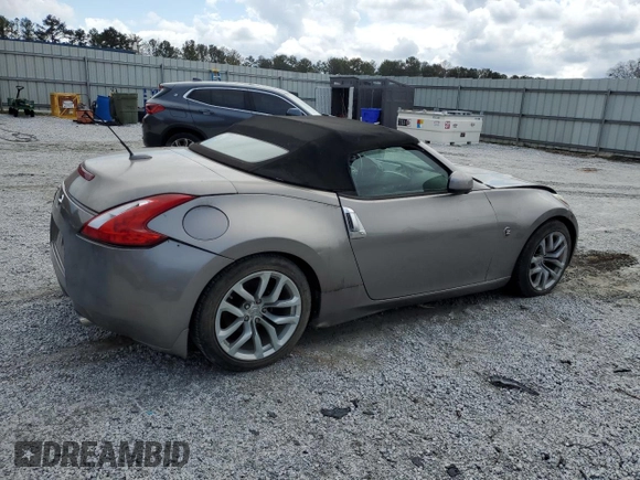 2010 Nissan 370Z Touring с VIN JN1AZ4FH1AM302540, выставлен на аукционе Copart как лот 48958965 с пробегом 110 066 миль миль и Чистый • Clean title. История ставок и продаж доступна на DreamBid. Изображение 3.
