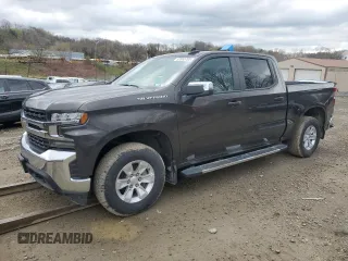 2021 Chevrolet Silverado 1500 LT with VIN 1GCUYDED6MZ135451, listed as a Copart auction lot 52053785 with 103,371 mi miles and Salvage Title. Bid and sale history available at carsss.com. Image 1.