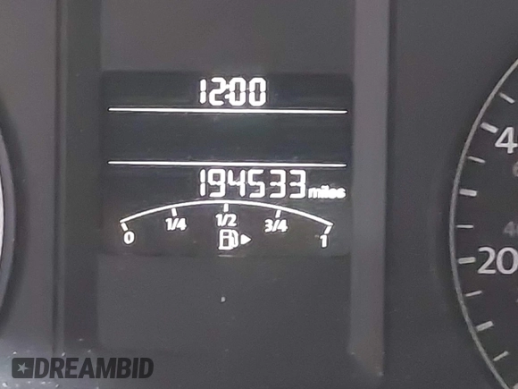 2011 Volkswagen Jetta SEL with VIN 3VWLZ7AJ3BM392813, listed as a IAAI auction lot 41922952 with 194,533 mi miles and . Bid and sale history available at DreamBid. Image 15.