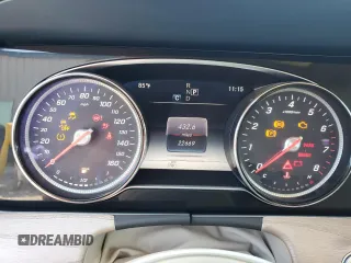 2019 Mercedes-Benz E 450 with VIN WDD1J6HB8KF082737, listed as a Copart auction lot 78810584 with 22,669 mi miles and Non Repairable. Bid and sale history available at DreamBid. Image 9.