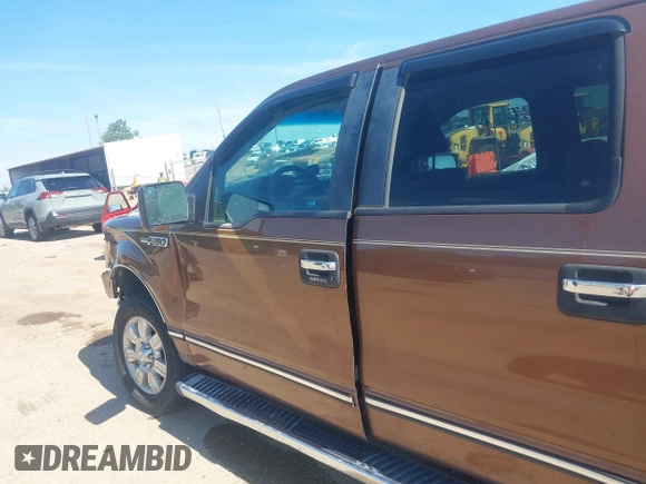 2011 Ford F-150 XL z VIN 1FTFW1CF6BKD08019, wystawiony jako IAAI lot #42622506 z przebiegiem 316 212 mil mil oraz . Historia ofert i sprzedaży dostępna na DreamBid. Obrazek 20.