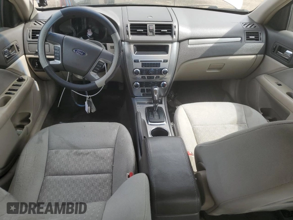 2010 Ford Fusion SE with VIN 3FAHP0HA2AR304143, listed as a Copart auction lot 56181895 with 136,936 mi miles and Salvage title. Bid and sale history available at DreamBid. Image 8.