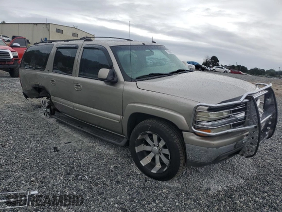 2003 Chevrolet Suburban LT with VIN 3GNEC16Z13G215015, listed as a Copart auction lot 71533544 with 430,252 mi miles and Salvage Title. Bid and sale history available at carsss.com. Image 4.