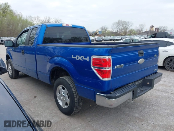 2012 Ford F-150 XL with VIN 1FTEX1EM5CFA70825, listed as a IAAI auction lot 41949721 with 247,112 mi miles and . Bid and sale history available at carsss.com. Image 3.