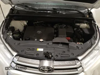 2019 Toyota Highlander LE with VIN 5TDBZRFH7KS737812, listed as a Copart auction lot 42648664 with 42,251 mi miles and Non repairable. Bid and sale history available at DreamBid. Image 12.