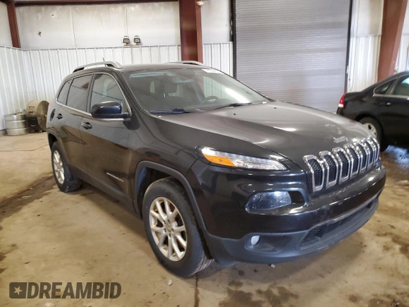 2016 Jeep Cherokee Latitude with VIN 1C4PJMCB8GW313241, listed as a Copart auction lot 54415885 with Not Provided miles and Clean Title. Bid and sale history available at DreamBid. Image 4.