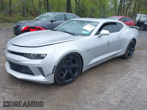 2017 Chevrolet Camaro 1LT z VIN 1G1FB1RXXH0179842, wystawiony jako IAAI lot #42192280 z przebiegiem 89 548 mil mil oraz . Historia ofert i sprzedaży dostępna na DreamBid. Obrazek 17.