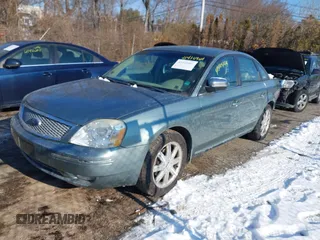 2006 Ford Five Hundred Limited with VIN 1FAHP281X6G159959, listed as a IAAI auction lot 41410464 with 156,724 mi miles. Bid and sale history available at carsss.com. Image 2.