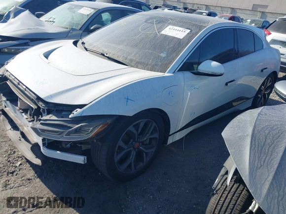 2020 Jaguar I-Pace SE with VIN SADHC2S14L1F85800, listed as a IAAI auction lot 42444115 with 51,249 mi miles and . Bid and sale history available at DreamBid. Image 2.