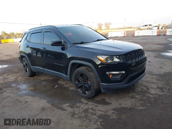 2019 Jeep Compass Latitude z VIN 3C4NJDBB7KT595637, wystawiony jako IAAI lot #41147396 z przebiegiem 107 208 mil mil oraz . Historia ofert i sprzedaży dostępna na DreamBid. Obrazek 1.