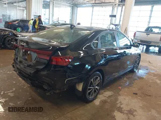 2022 Kia Forte LXS with VIN 3KPF24AD5NE484890, listed as a IAAI auction lot 41006516 with 39,213 mi miles and . Bid and sale history available at DreamBid. Image 4.