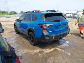 2022 Subaru Outback Wilderness с VIN 4S4BTGUD3N3129373, выставлен на аукционе IAAI как лот 42441037 с пробегом 140 801 миль миль и . История ставок и продаж доступна на DreamBid. Изображение 3.