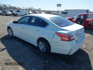 2013 Nissan Altima SV with VIN 1N4AL3AP8DN534967, listed as a IAAI auction lot 41827540 with 159,646 mi miles and . Bid and sale history available at carsss.com. Image 3.