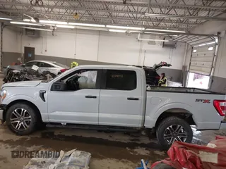 2021 Ford F-150 XL with VIN 1FTEW1CP9MKE41204, listed as a IAAI auction lot 42314231 with 59,959 mi miles and . Bid and sale history available at DreamBid. Image 15.