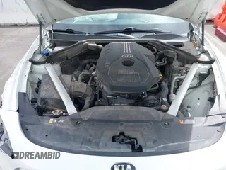 2018 Kia Stinger with VIN KNAE15LA8J6031125, listed as a IAAI auction lot 41928665 with 82,003 mi miles. Bid and sale history available at carsss.com. Image 10.