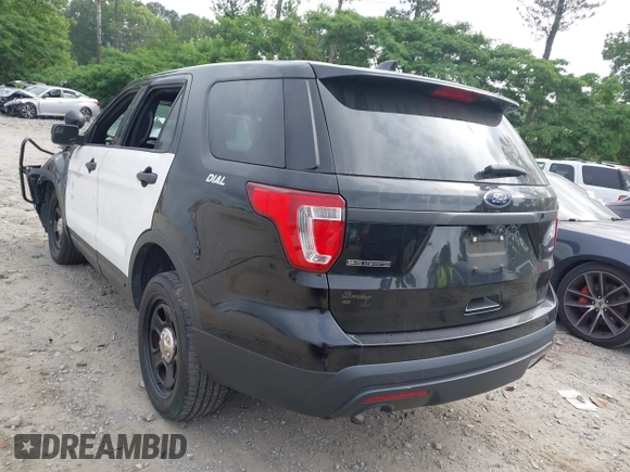2017 Ford Police Interceptor Utility with VIN 1FM5K8AR9HGE01119, listed as a IAAI auction lot 42266621 with Not provided miles and . Bid and sale history available at DreamBid. Image 3.