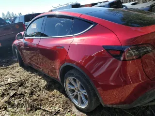 2024 Tesla Model Y Long Range с VIN 7SAYGDEE0RF084798, выставлен на аукционе Copart как лот 45742835 с пробегом Не указан миль и Списание • Salvage title. История ставок и продаж доступна на DreamBid. Изображение 2.