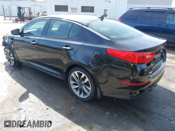 2015 Kia Optima SX Turbo with VIN 5XXGR4A67FG407786, listed as a IAAI auction lot 41606324 with 194,837 mi miles. Bid and sale history available at carsss.com. Image 3.