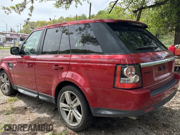 2013 Land Rover Range Rover Sport HSE LUX with VIN SALSK2D49DA805287, listed as a Copart auction lot 55334755 with 101,587 mi miles and Clean Title. Bid and sale history available at carsss.com. Image 3.