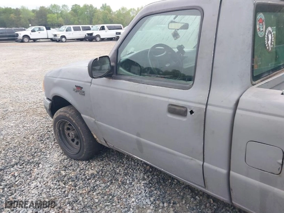 2002 Ford Ranger XL with VIN 1FTYR10U52PB45823, listed as a IAAI auction lot 41950608 with 263,697 mi miles. Bid and sale history available at carsss.com. Image 15.
